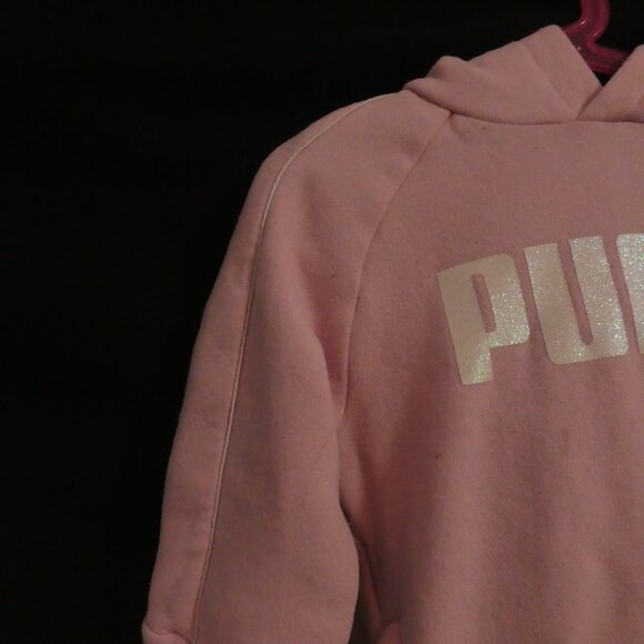 PUMA | small (6) girls | Pink Hoodie With Pockets | Bold PUMA glitter logo - Picture 4 of 16